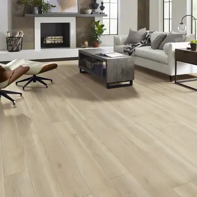 Luxury Vinyl Plank sample: lvp 4 finar square